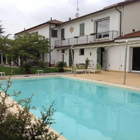 Casa Massimo Penzion Altedo